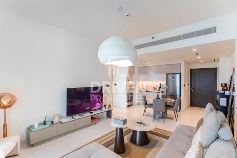 1 bedroom Apartment in EMAAR Beachfront, UAE No. 212482
