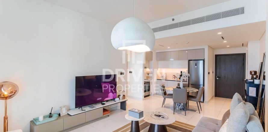 1 bedroom Apartment in EMAAR Beachfront, UAE No. 212482