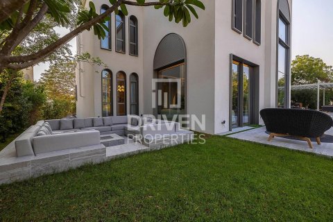 Villa de 4 dormitorios en Jumeirah Islands, UAE No. 202751 29
