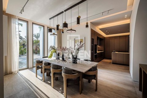 Villa de 4 dormitorios en Jumeirah Islands, UAE No. 202751 27