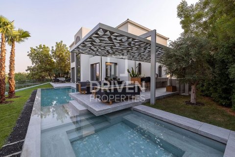 Villa de 4 dormitorios en Jumeirah Islands, UAE No. 202751 7