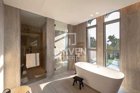 Villa de 4 dormitorios en Jumeirah Islands, UAE No. 202751 19