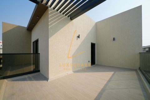 5 bedrooms Villa in Dubai Investment Park, UAE No. 219342 28