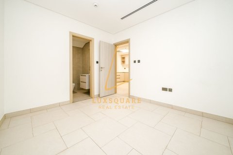 5 bedrooms Villa in Dubai Investment Park, UAE No. 219342 10