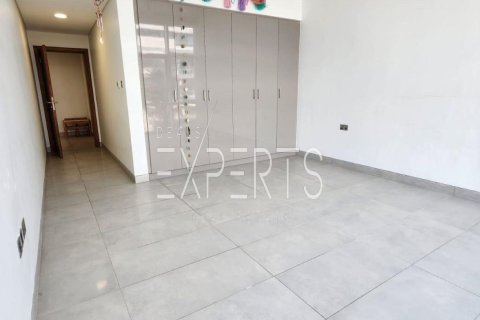 Apartment de 2 dormitorios en Al Raha Beach, UAE No. 225094 14