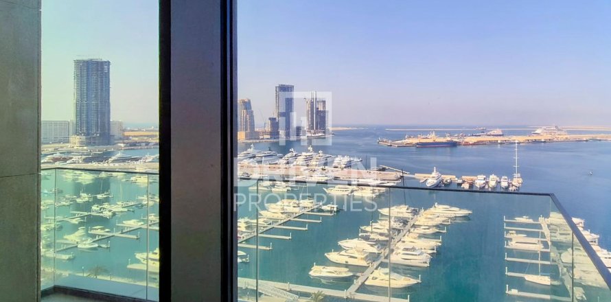 3 bedrooms Apartment in Mina Rashid, UAE No. 212669