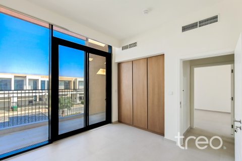 4 bedrooms Villa in EMAAR South, UAE No. 224997 10