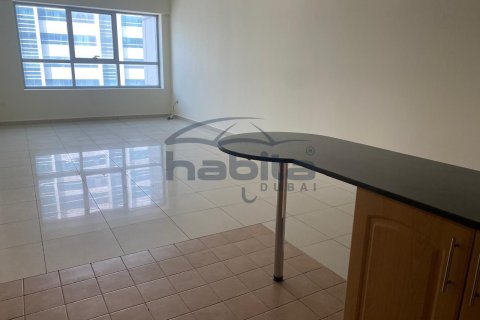 Apartment de 3 dormitorios en Jumeirah Lake Towers, UAE No. 35398 3