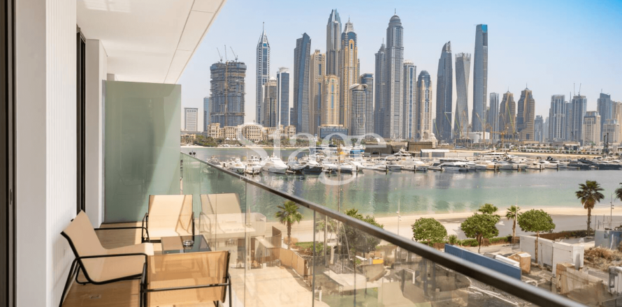 Appartement de 1 chambre à EMAAR Beachfront, UAE No. 112596