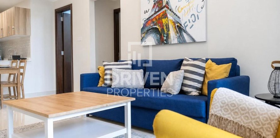 2 bedrooms Apartment in Dubai Sports City, UAE No. 222900