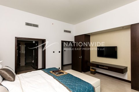 2 bedrooms Apartment in Abu Dhabi, UAE No. 99186 7
