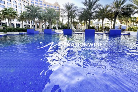 2 bedrooms Apartment in Abu Dhabi, UAE No. 99186 12