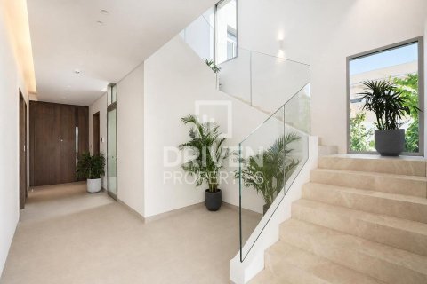 5 غرفة نوم فيلا في Jumeirah Park, الإمارات العربية المتحدة رقم 215165 9