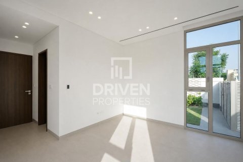 5 غرفة نوم فيلا في Jumeirah Park, الإمارات العربية المتحدة رقم 215165 17