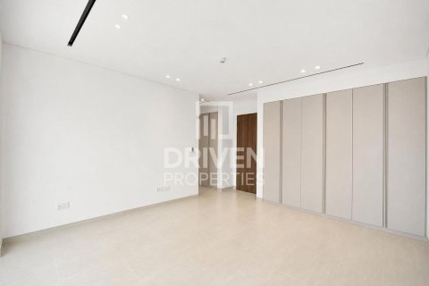 5 غرفة نوم فيلا في Jumeirah Park, الإمارات العربية المتحدة رقم 215165 16