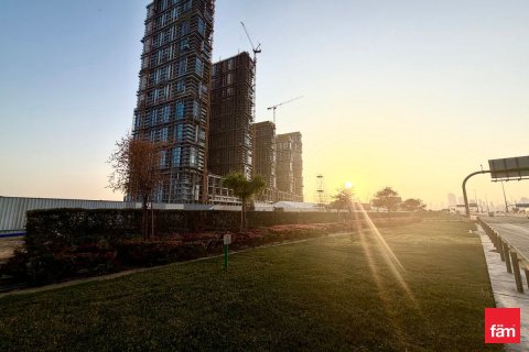 Apartment de 3 dormitorios en Ras Al Khor, UAE No. 143480