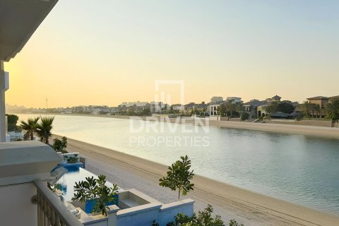 Вилла с 5 спальнями в Garden Homes, ОАЭ №223289 13
