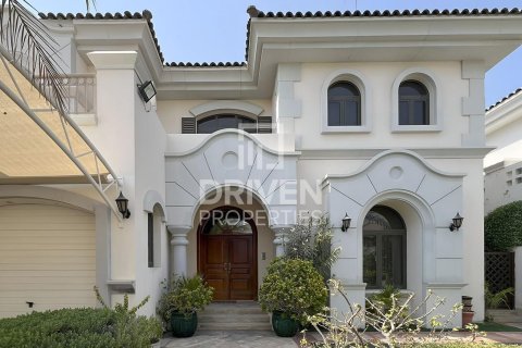 Вилла с 5 спальнями в Garden Homes, ОАЭ №223289 20
