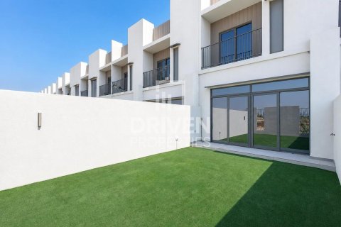 2 bedrooms Townhouse in Mohammed Bin Rashid City, UAE No. 212404 24