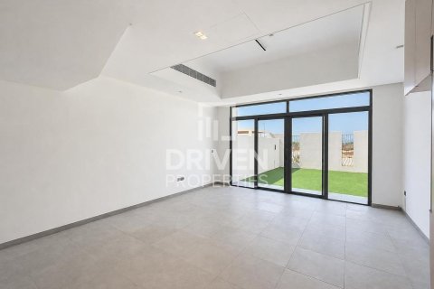 2 bedrooms Townhouse in Mohammed Bin Rashid City, UAE No. 212404 5