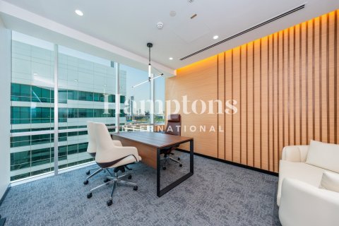 Office de 253.06777200m² en Sheikh Zayed Road, UAE No. 216700 7