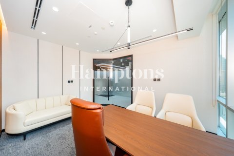 Office de 253.06777200m² en Sheikh Zayed Road, UAE No. 216700 18