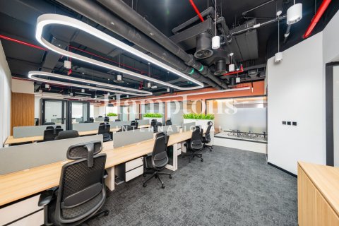 Office de 253.06777200m² en Sheikh Zayed Road, UAE No. 216700 5