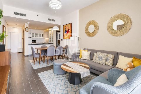 Apartment de 2 dormitorios en Jumeirah Village Circle, UAE No. 223313 4