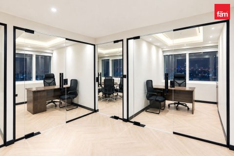 Office de 151.1m² en Dubai, UAE No. 223910