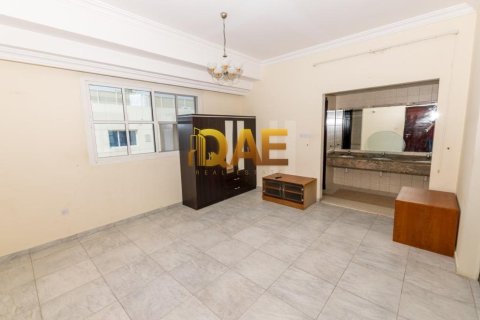 6 bedrooms Villa in Al Twar, UAE No. 3749 12