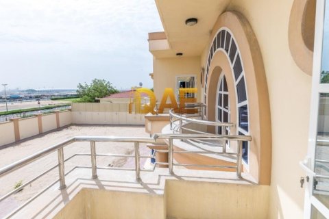 6 bedrooms Villa in Al Twar, UAE No. 3749 10