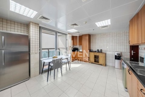 Квартира с 4 спальнями в Princess Tower, ОАЭ №202846 19