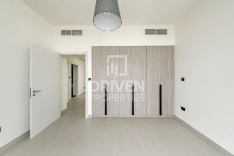 Villa de 3 dormitorios en Golf Grove, UAE No. 207505 4