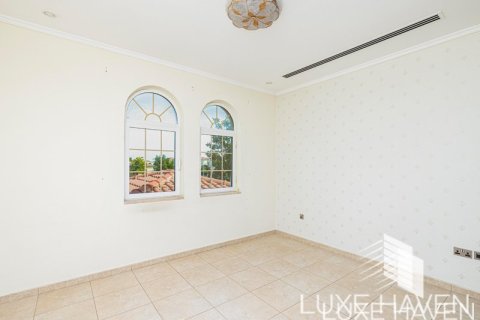 Villa de 3 chambres à Legacy, UAE No. 14016 20