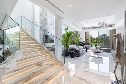 Вилла с 5 спальнями в Jumeirah Islands, ОАЭ №14416 5