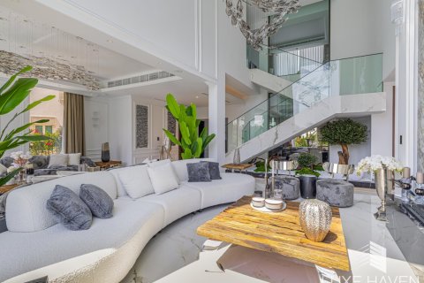 Вилла с 5 спальнями в Jumeirah Islands, ОАЭ №14416 15