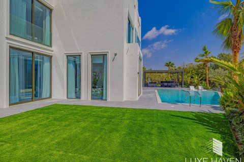 Вилла с 5 спальнями в Jumeirah Islands, ОАЭ №14416 29