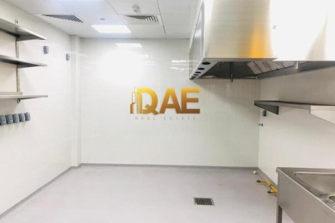 20.4مربع، محل تجاري في الخليج التجاري, الإمارات العربية المتحدة رقم 7305 5