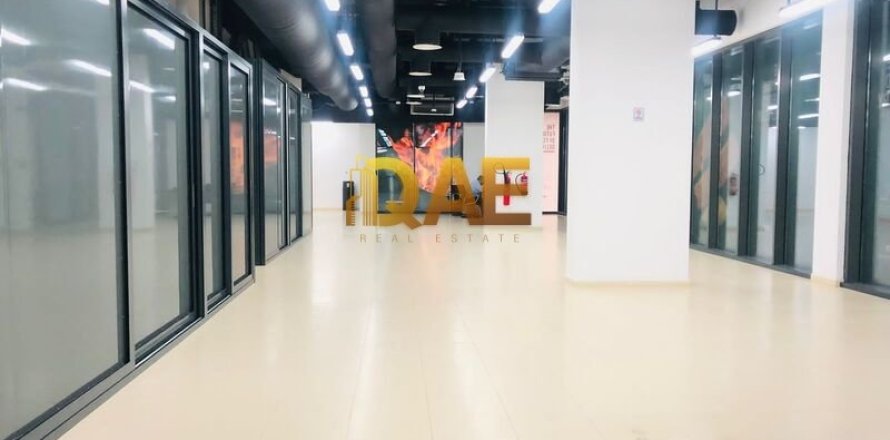 20.4مربع، محل تجاري في الخليج التجاري, الإمارات العربية المتحدة رقم 7305