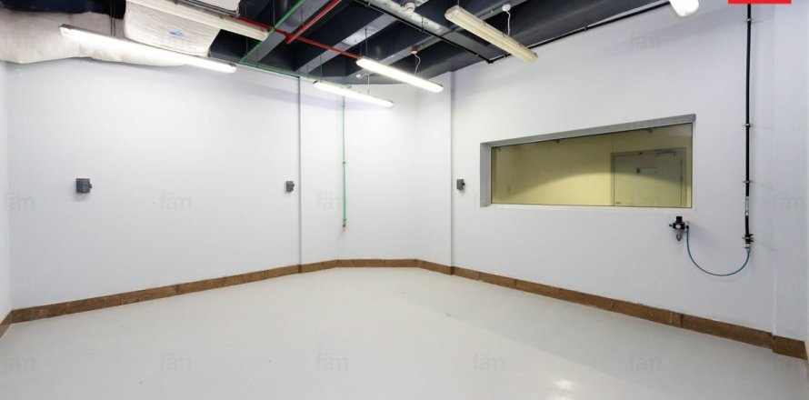 202m² Shop in Al Furjan, UAE No. 216043