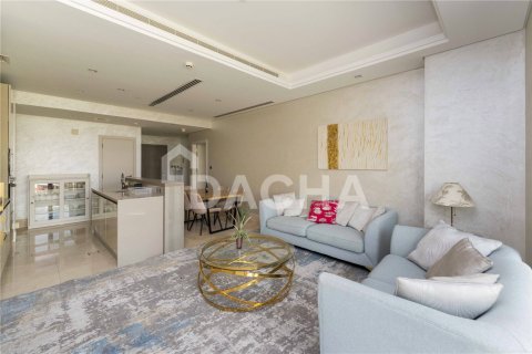 Apartment de 2 dormitorios en The Crescent, UAE No. 207822 4