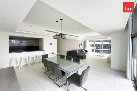 Appartement de 3 chambres à Downtown Dubai (Downtown Burj Dubai), UAE No. 215832