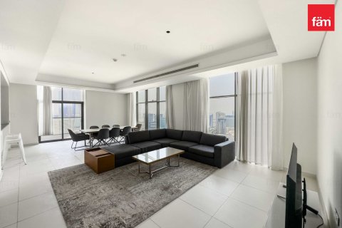 3 bedrooms Apartment in Downtown Dubai (Downtown Burj Dubai), UAE No. 215832 2