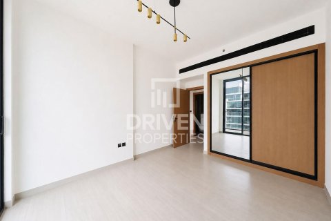 Apartment de 2 dormitorios en District 10, UAE No. 223319 8