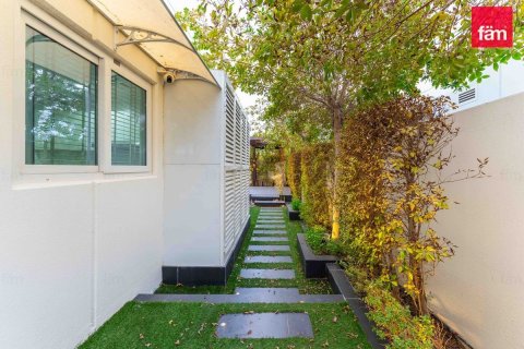 Villa de 6 dormitorios en Dubai, UAE No. 205693 9