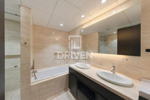 1 bedroom Apartment in Downtown Dubai (Downtown Burj Dubai), UAE No. 211422 11