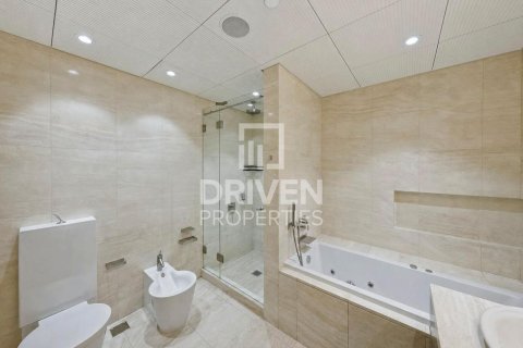 1 bedroom Apartment in Downtown Dubai (Downtown Burj Dubai), UAE No. 211422 12