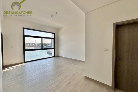Вилла с 4 спальнями в Mina Al Arab, ОАЭ №75379 11