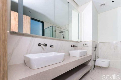 Villa de 4 dormitorios en District One, UAE No. 213944 11