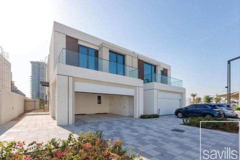 Villa de 4 dormitorios en District One, UAE No. 213944 29